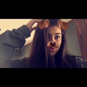 Meet your Posher, Helyn